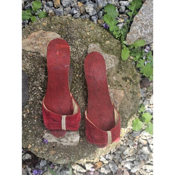 1940's Vintage Hand Carved And Hand Painted Wooden Wedges Size 8.5 Women's. - Picture 2 of 14